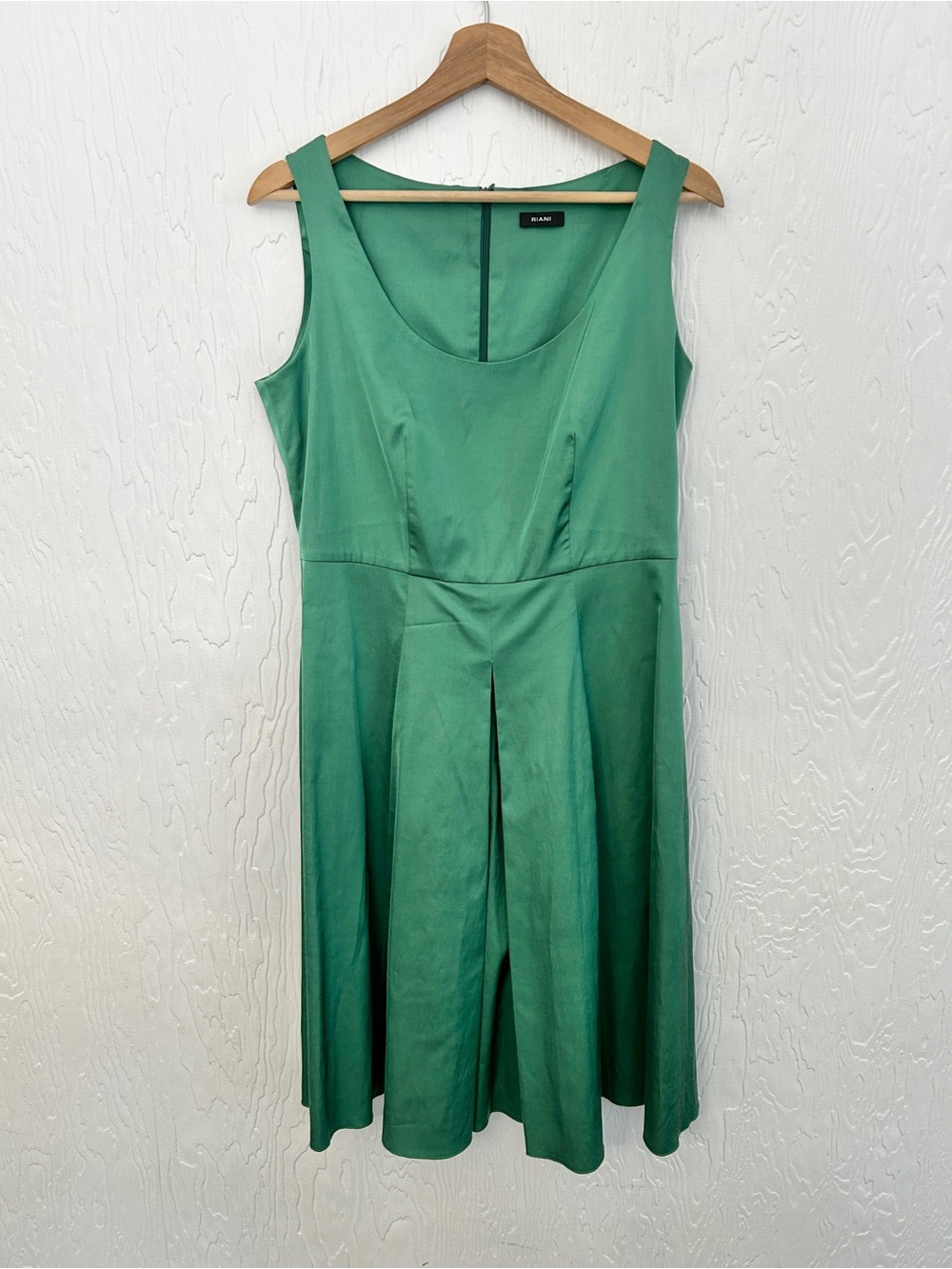 RIANI KellyGreen Satin Midi Dress 10 Pleat‎ A-Line Event Party Wedding Cocktail